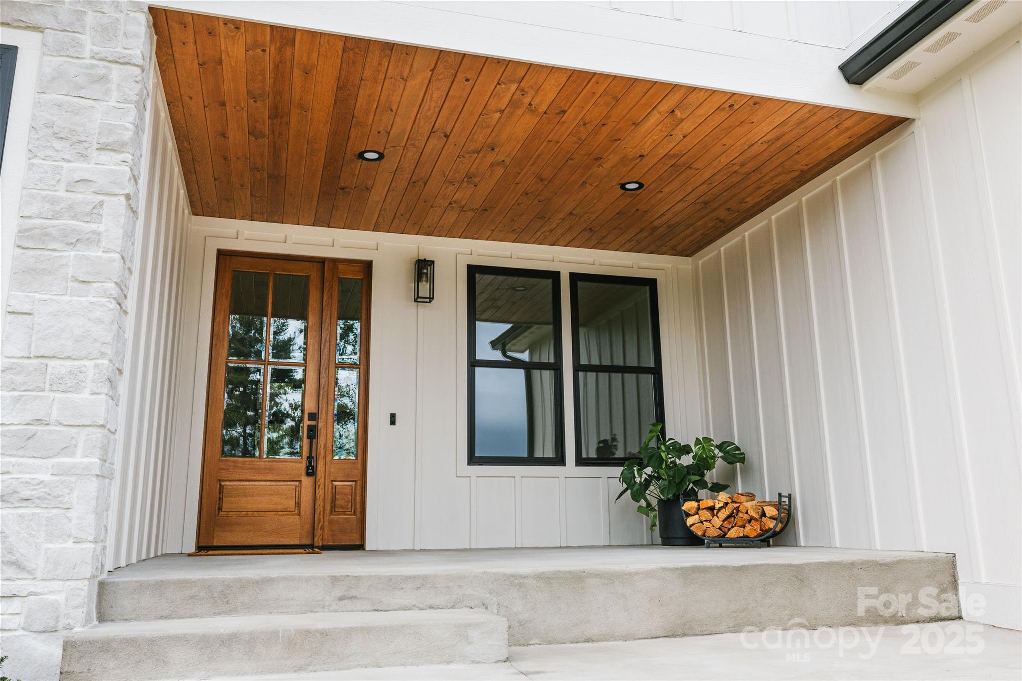 27 Baxter Woods Lane Candler NC 28715