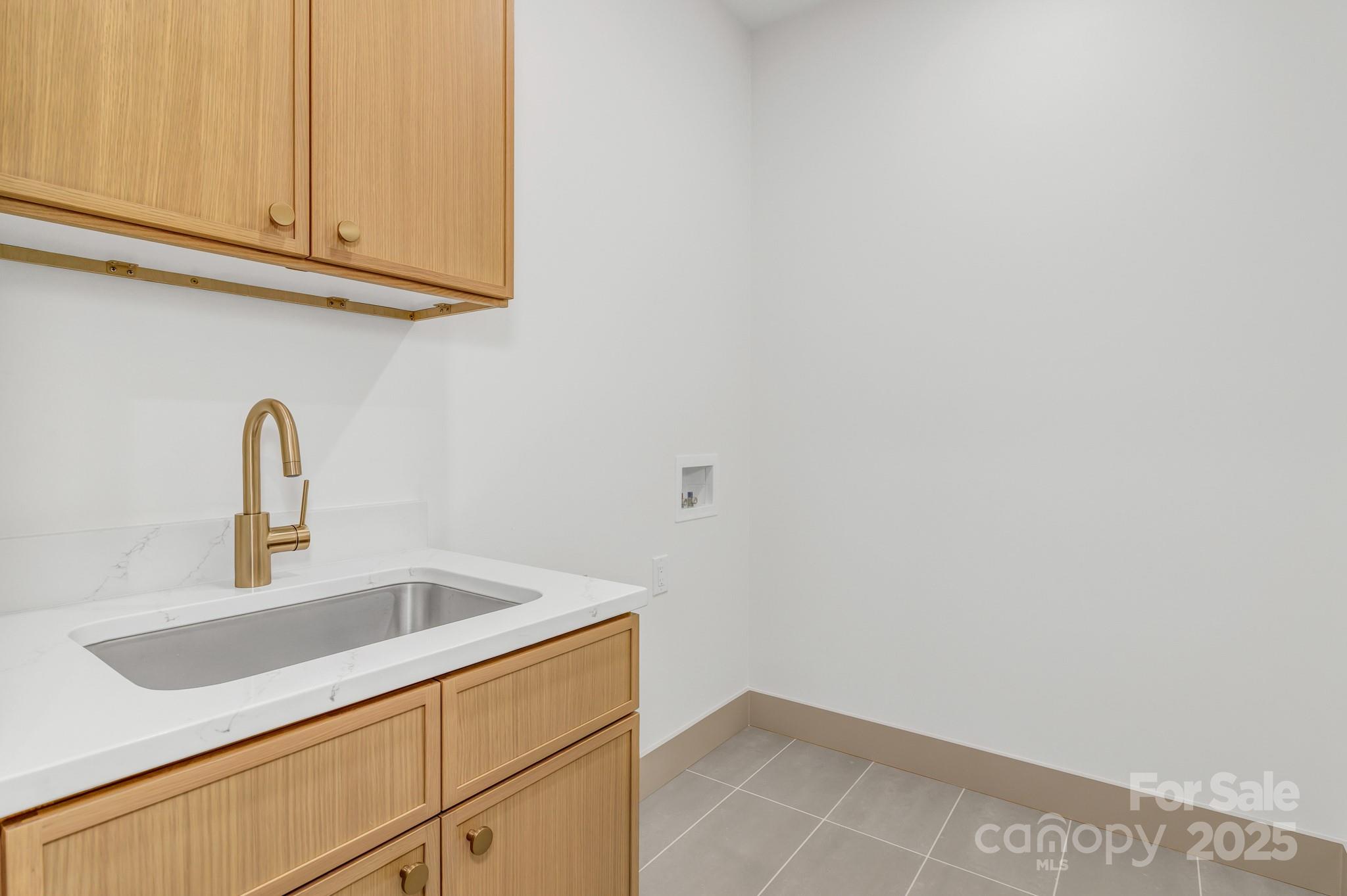 27 Baxter Woods Lane Candler NC 28715