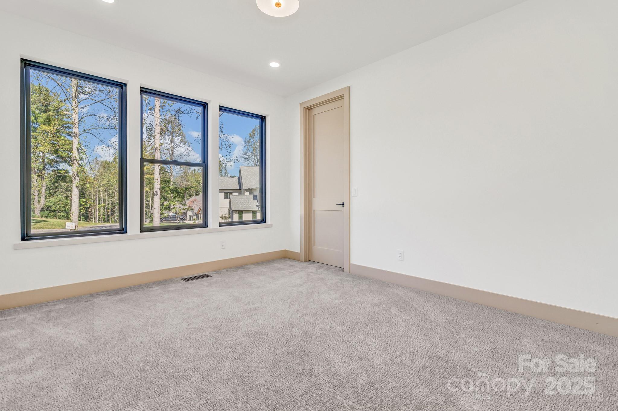 27 Baxter Woods Lane Candler NC 28715