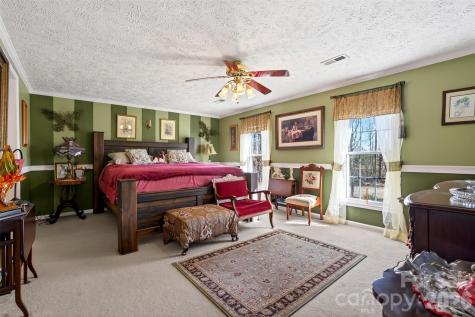 1146 Landrum Road Columbus NC 28722