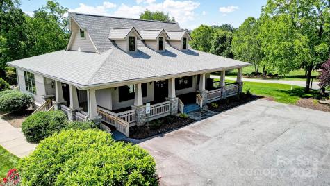 574 Skytop Farm Lane Hendersonville NC 28791