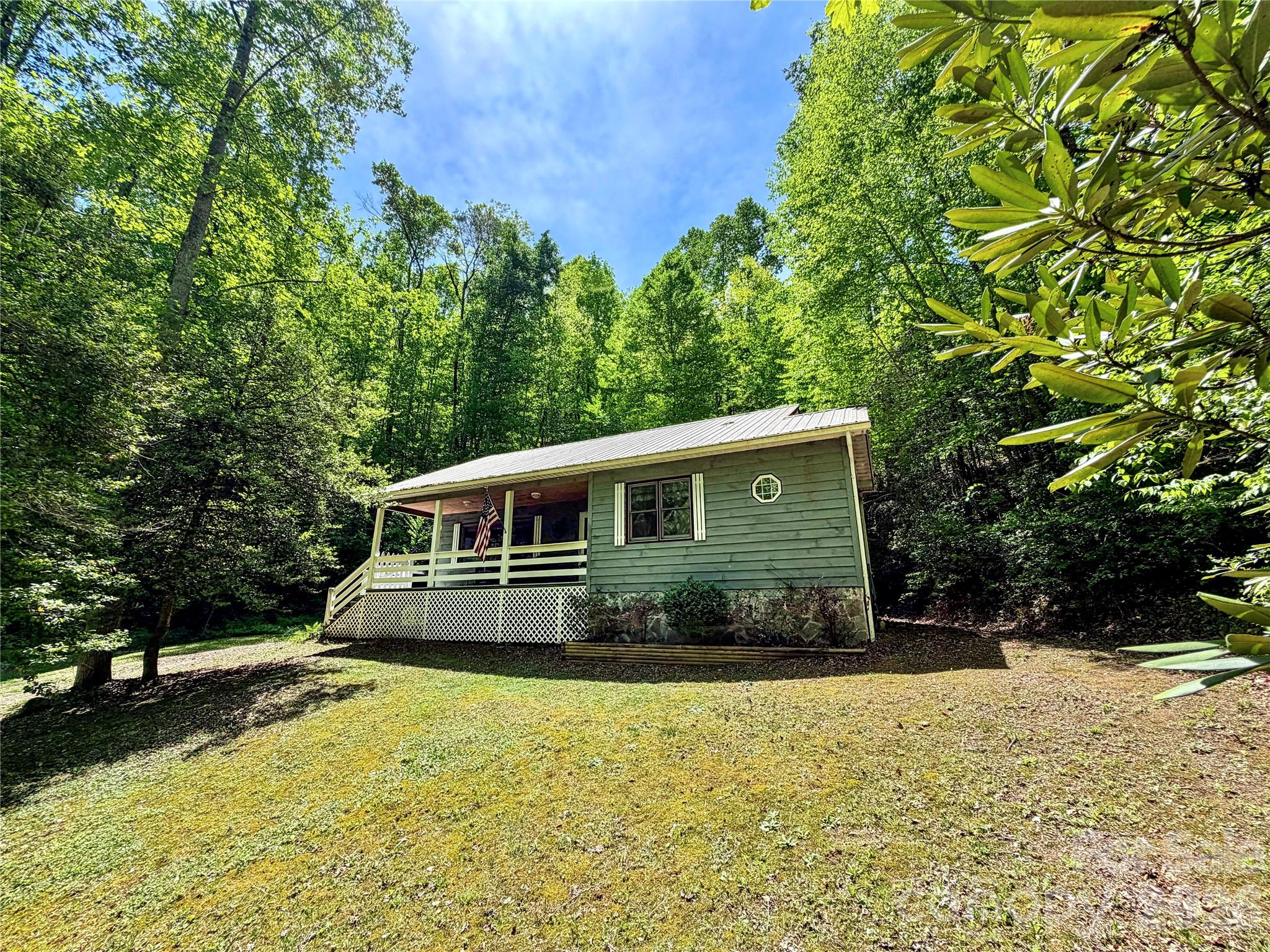 175 Cougar Lane Whittier NC 28789