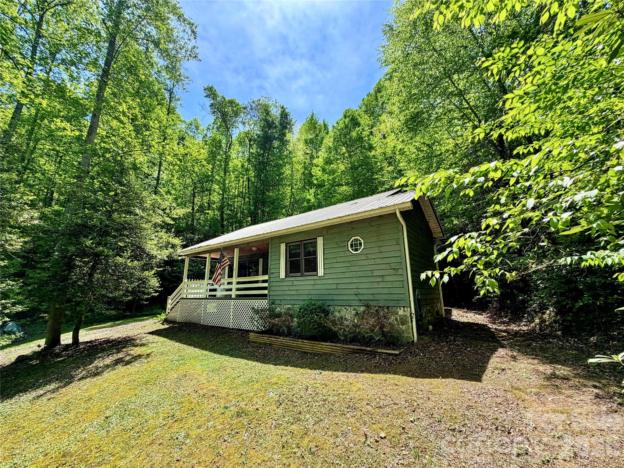 175 Cougar Lane Whittier NC 28789