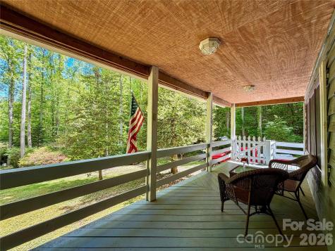 175 Cougar Lane Whittier NC 28789