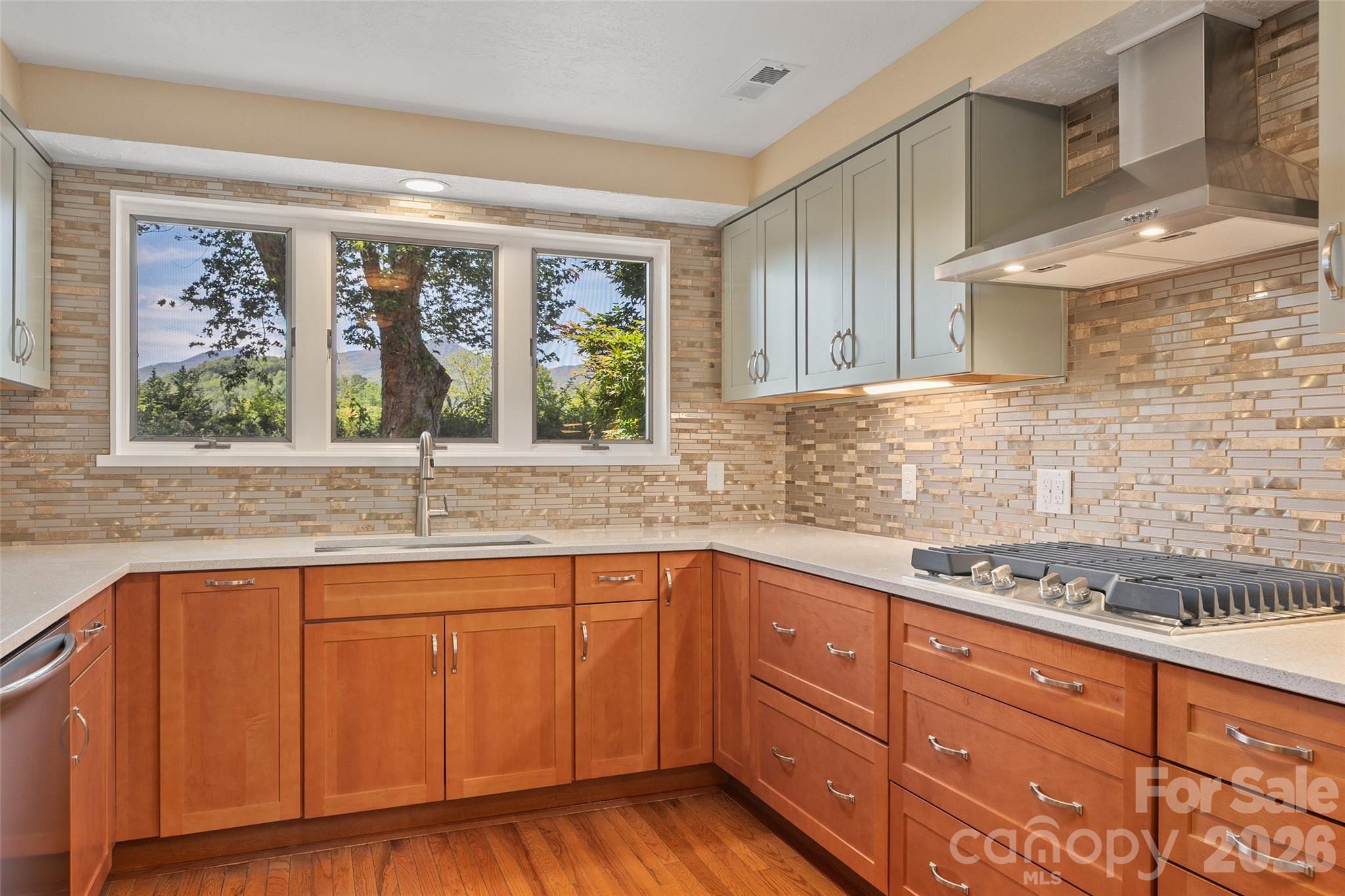 142 Country Club Drive Waynesville NC 28786