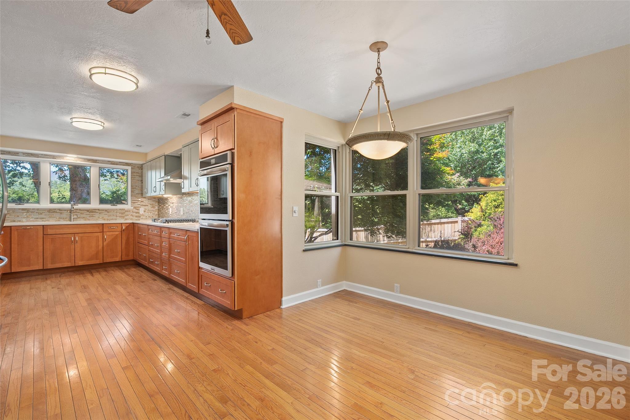 142 Country Club Drive Waynesville NC 28786