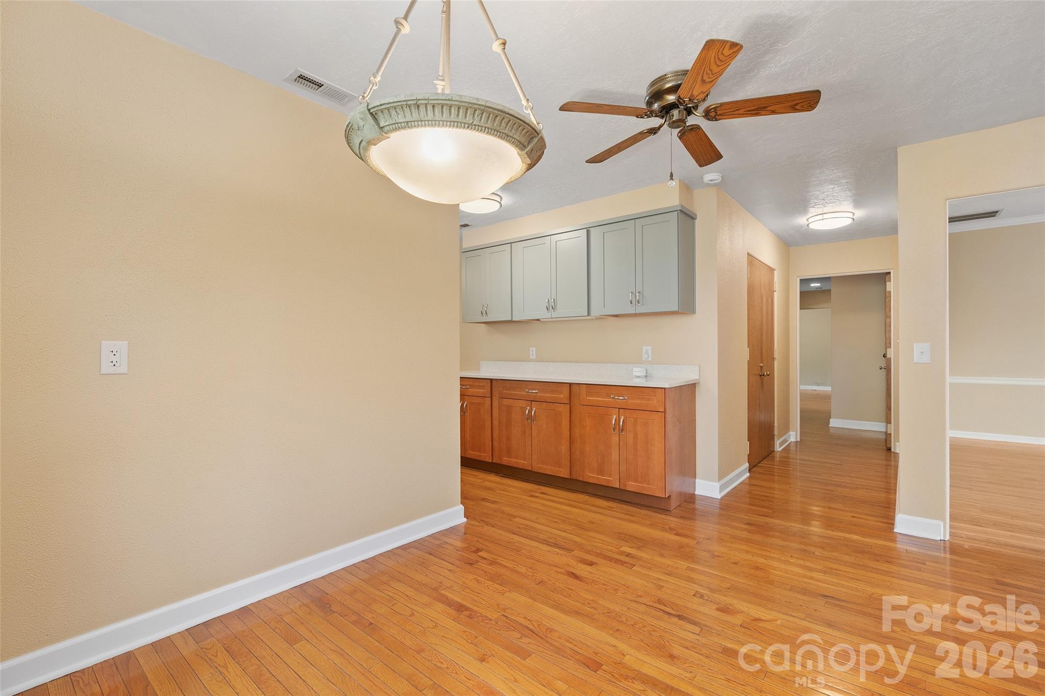 142 Country Club Drive Waynesville NC 28786