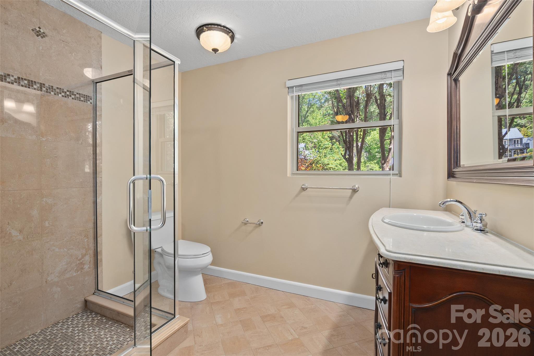 142 Country Club Drive Waynesville NC 28786