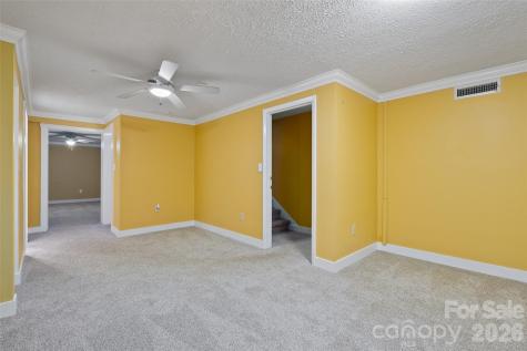 142 Country Club Drive Waynesville NC 28786