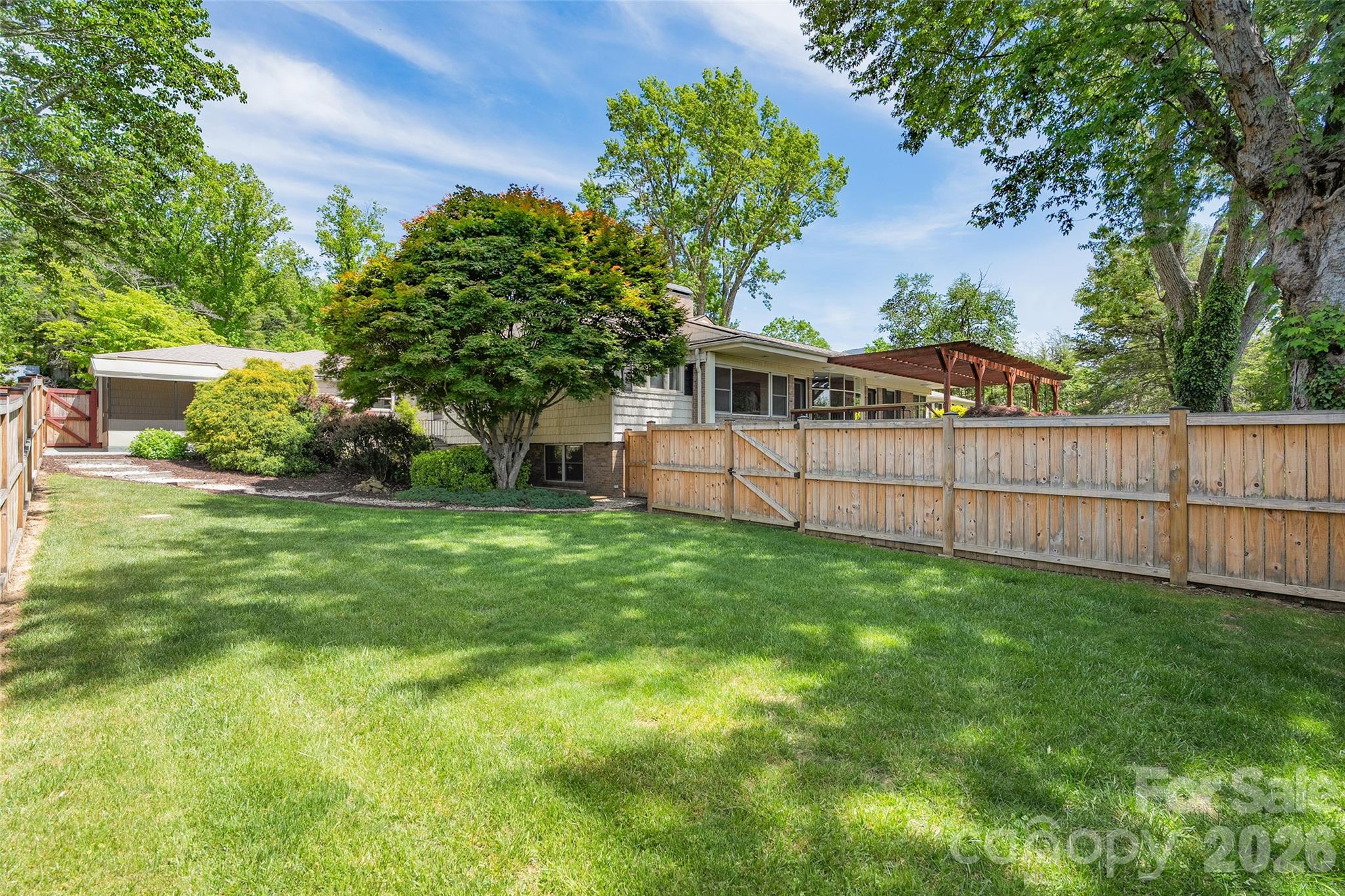 142 Country Club Drive Waynesville NC 28786