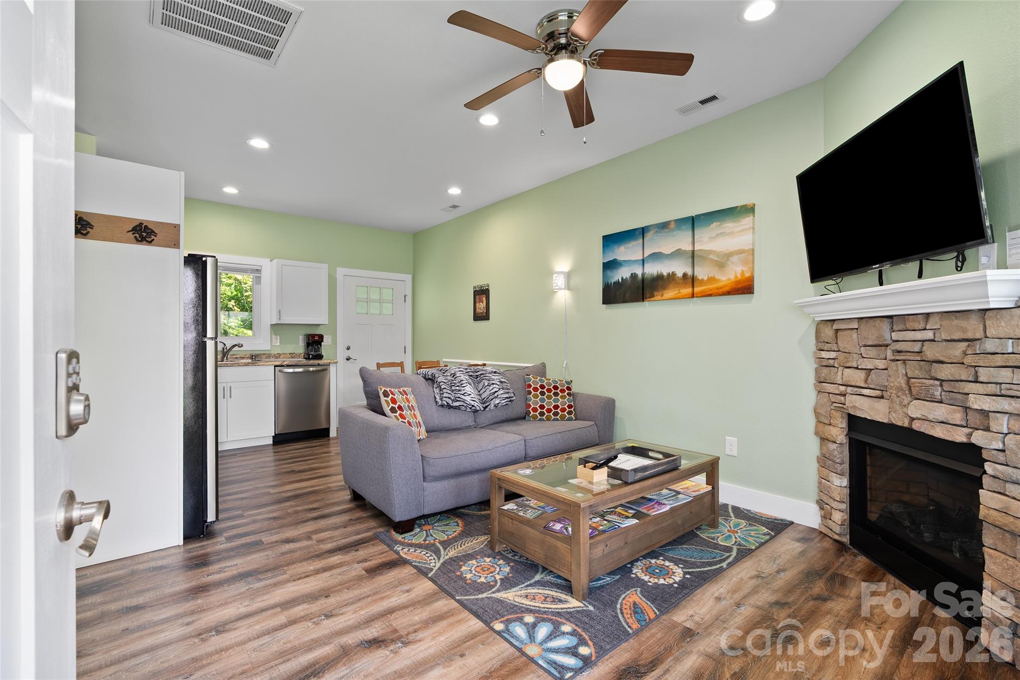 142 Country Club Drive Waynesville NC 28786