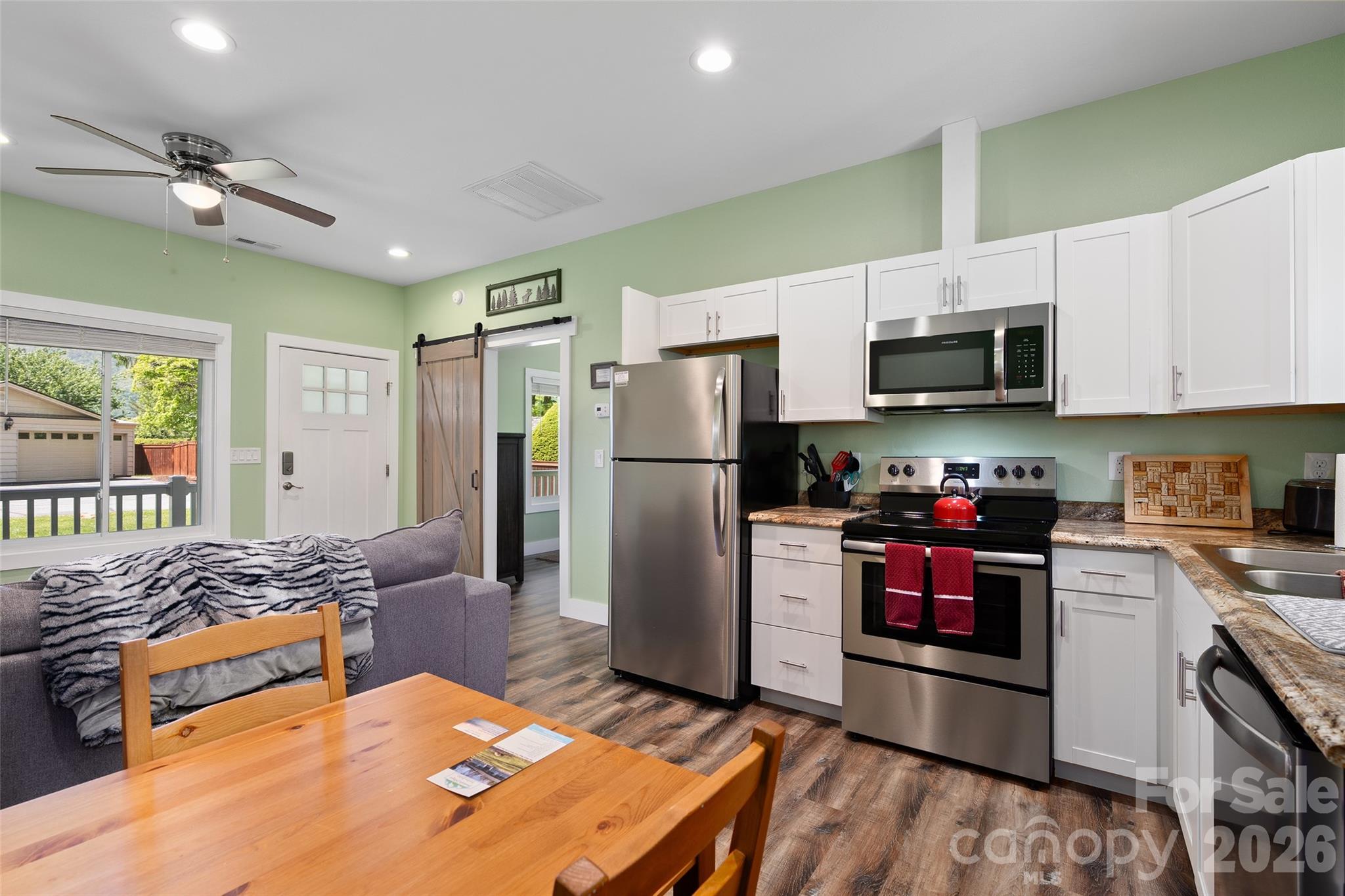 142 Country Club Drive Waynesville NC 28786
