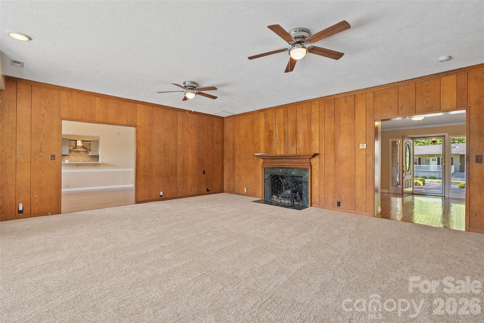 142 Country Club Drive Waynesville NC 28786