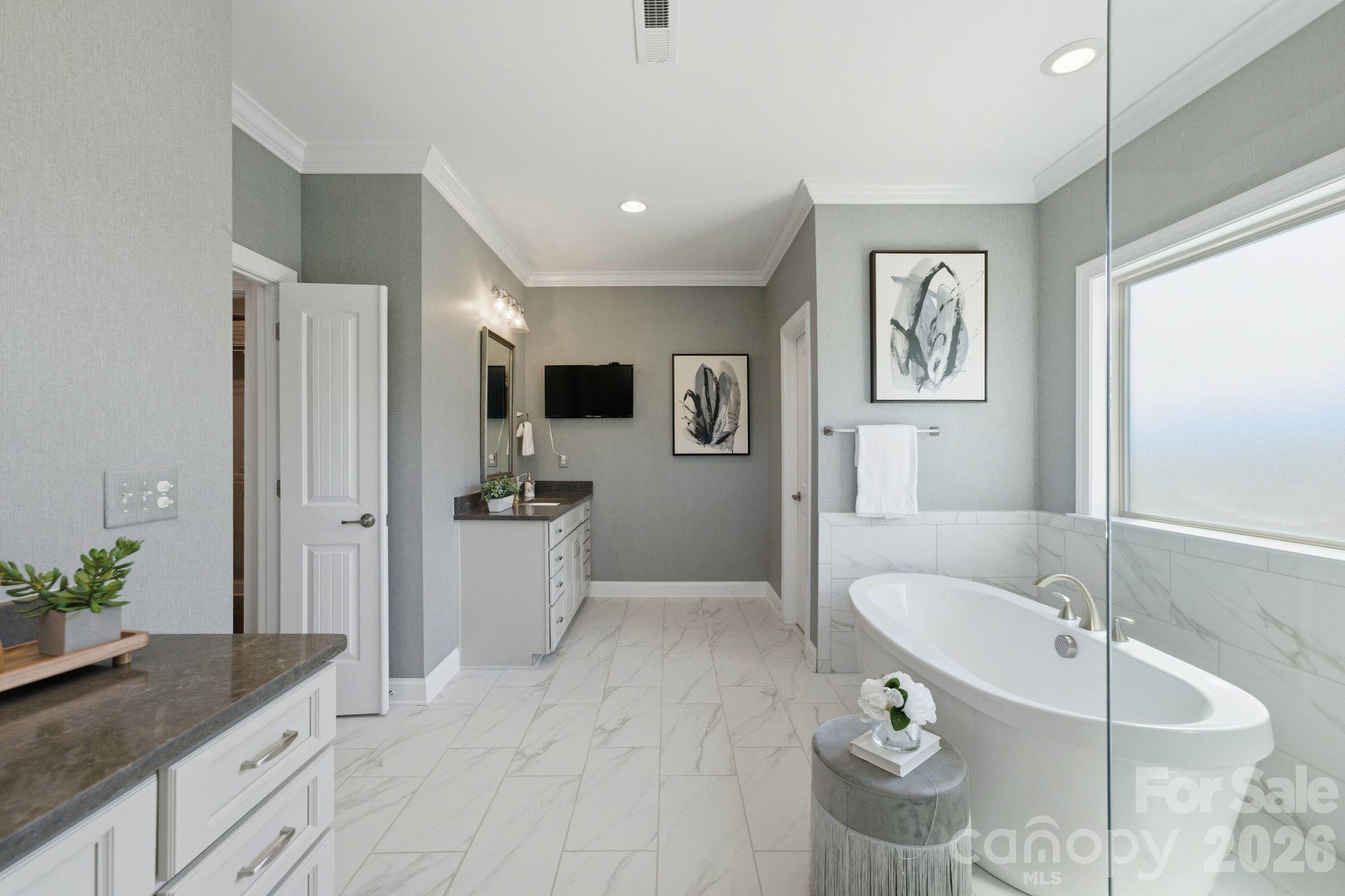 1020 Liggets Drive Matthews NC 28104