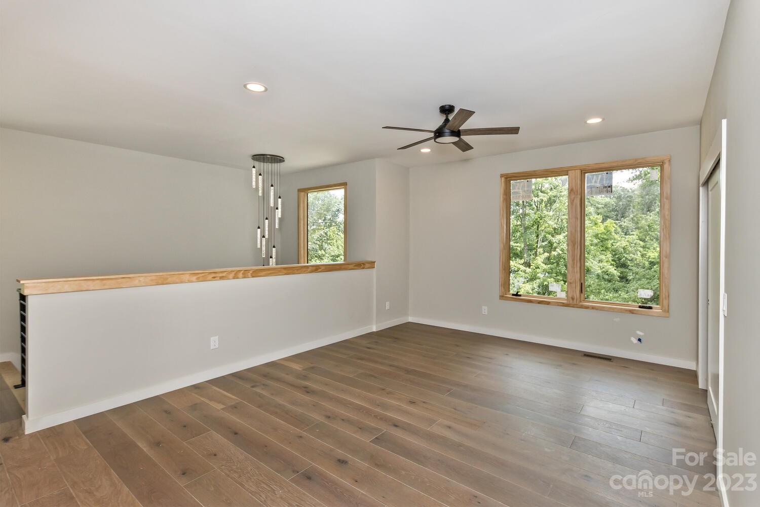 51 Wamboldt Avenue Asheville NC 28806
