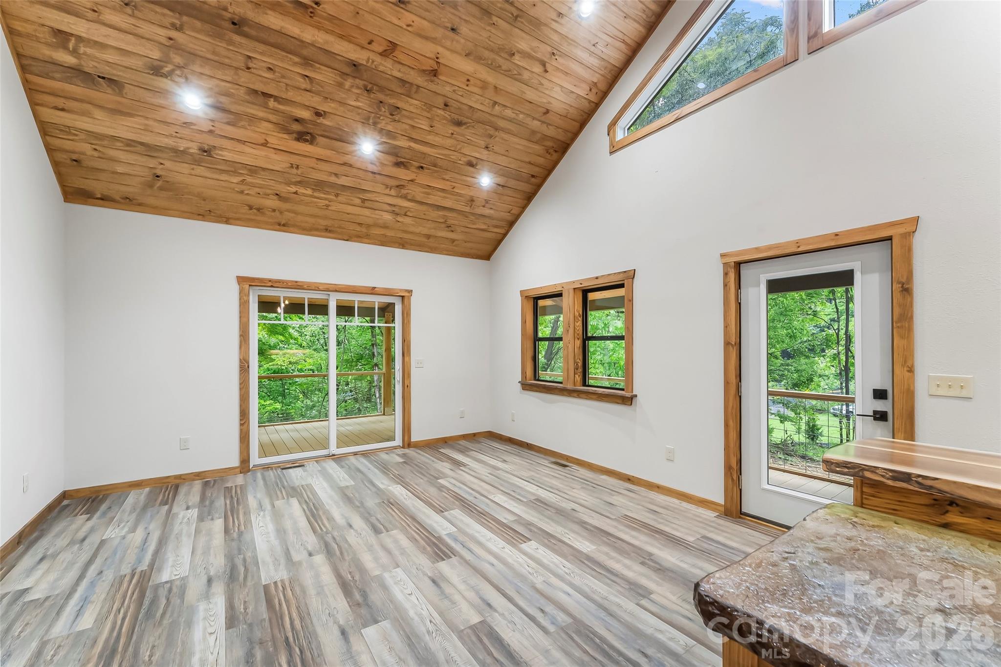 1737 Newfound Road Leicester NC 28748
