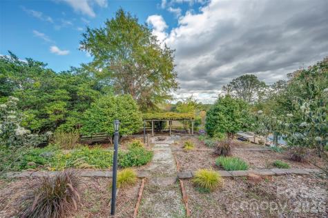 936 Golden Road Tryon NC 28782