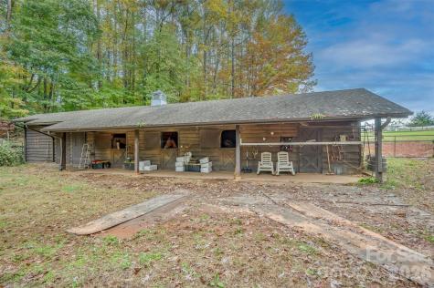 936 Golden Road Tryon NC 28782