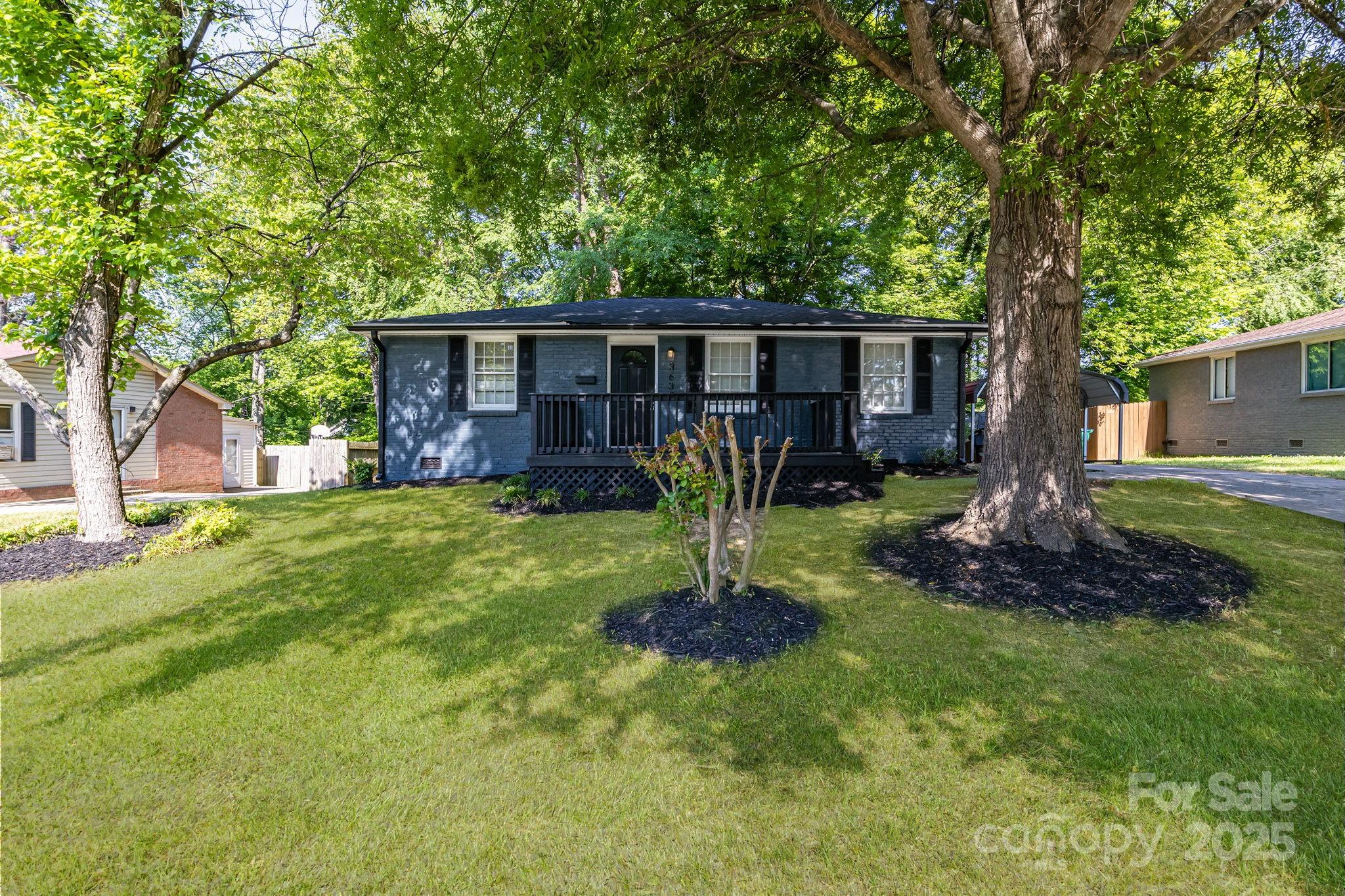 3637 Glenville Avenue Charlotte NC 28215