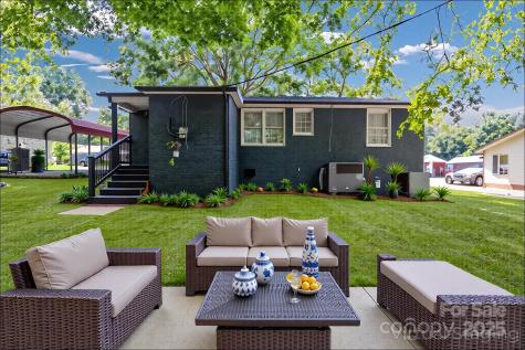 3637 Glenville Avenue Charlotte NC 28215