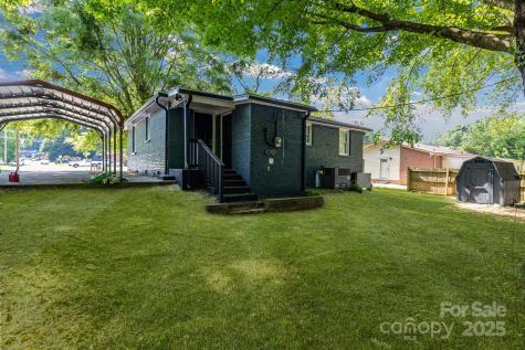3637 Glenville Avenue Charlotte NC 28215