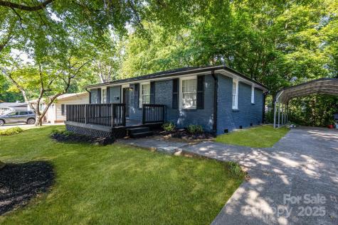 3637 Glenville Avenue Charlotte NC 28215