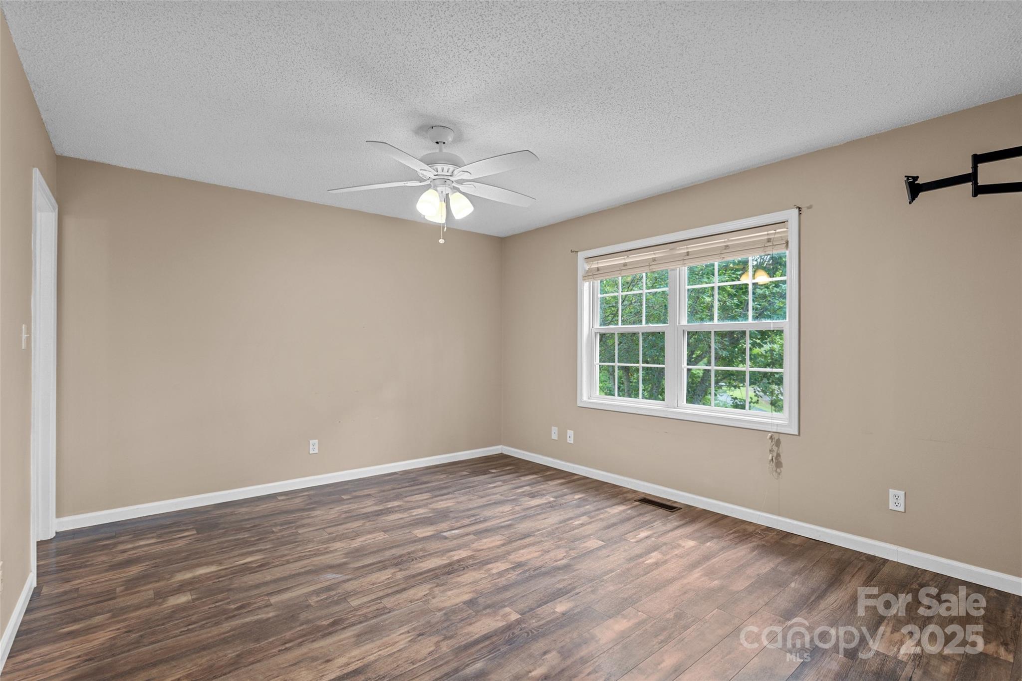 271 Breton Ridge Road Leicester NC 28748