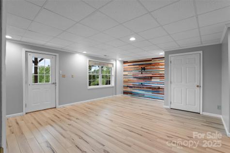 271 Breton Ridge Road Leicester NC 28748