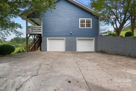 271 Breton Ridge Road Leicester NC 28748