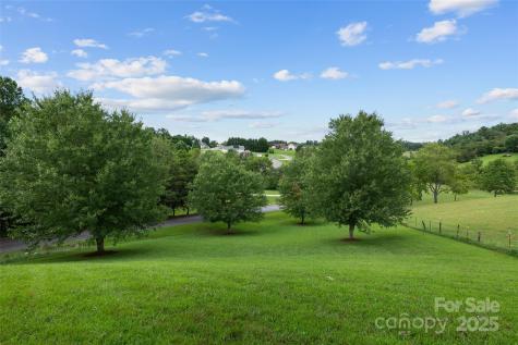 271 Breton Ridge Road Leicester NC 28748