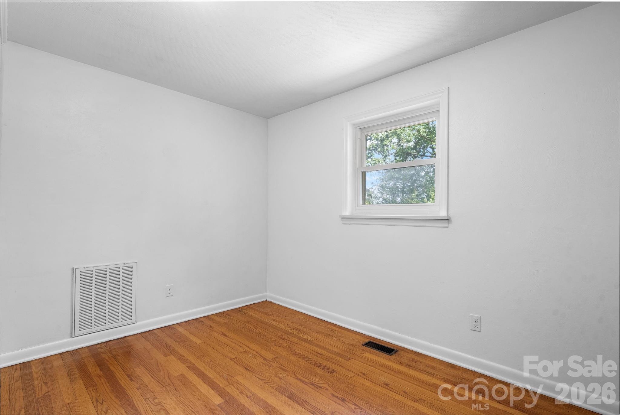 1341 26th Street SW Hickory NC 28602