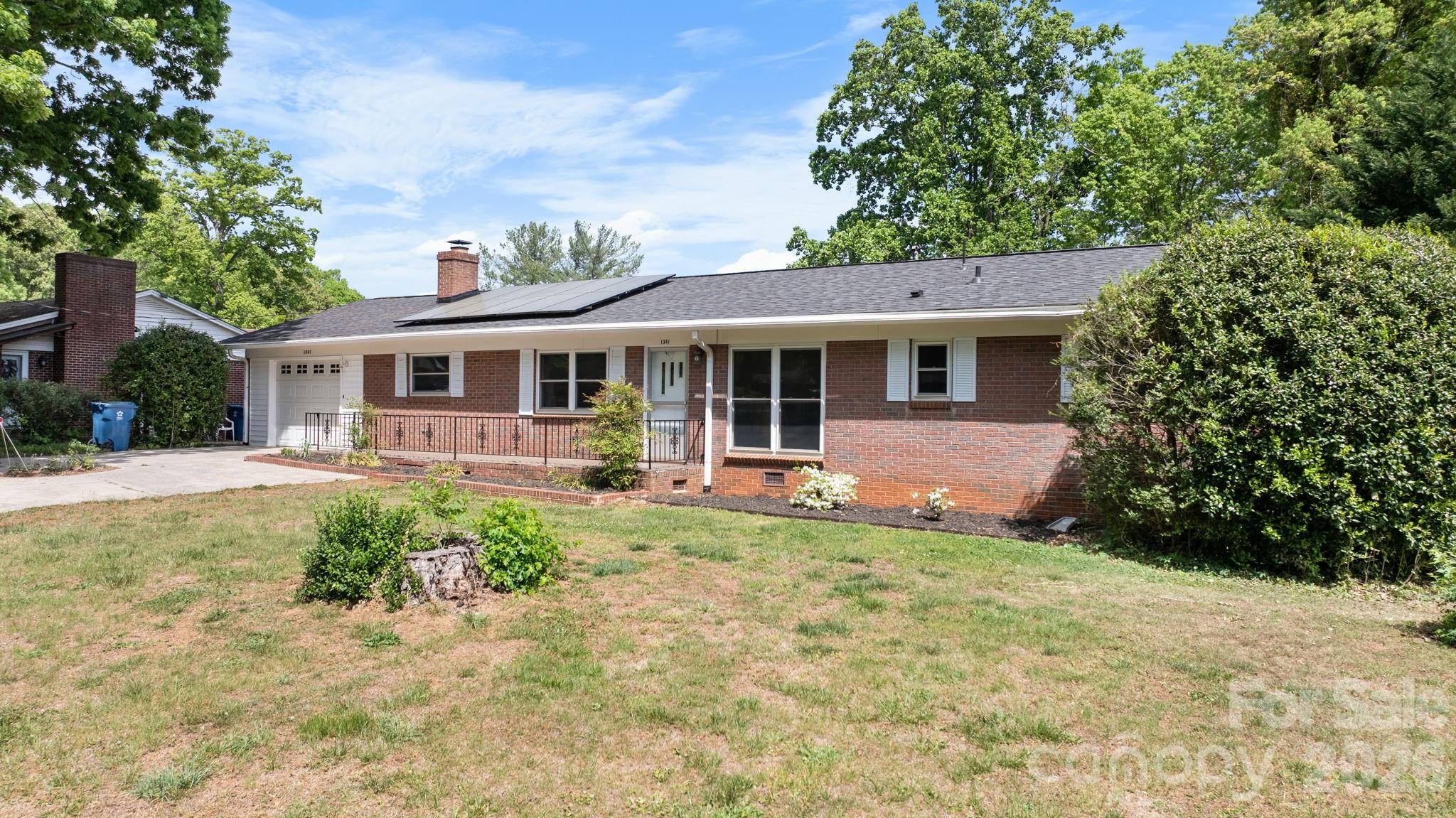 1341 26th Street SW Hickory NC 28602