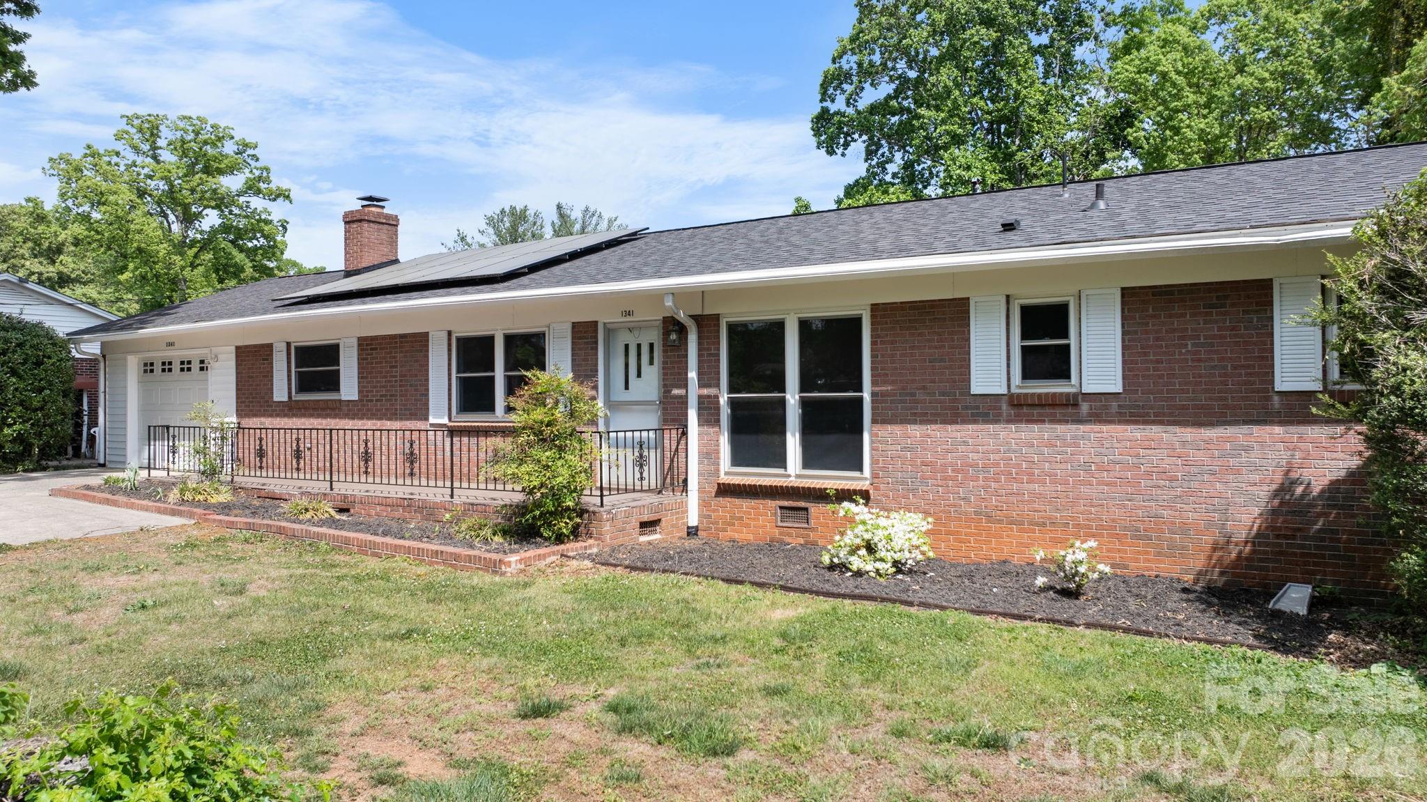 1341 26th Street SW Hickory NC 28602