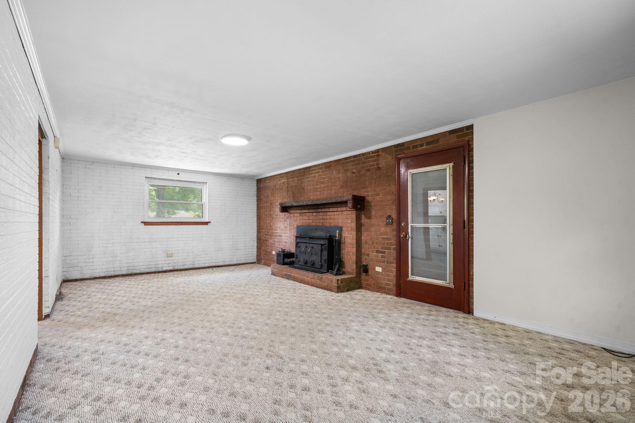 1341 26th Street SW Hickory NC 28602
