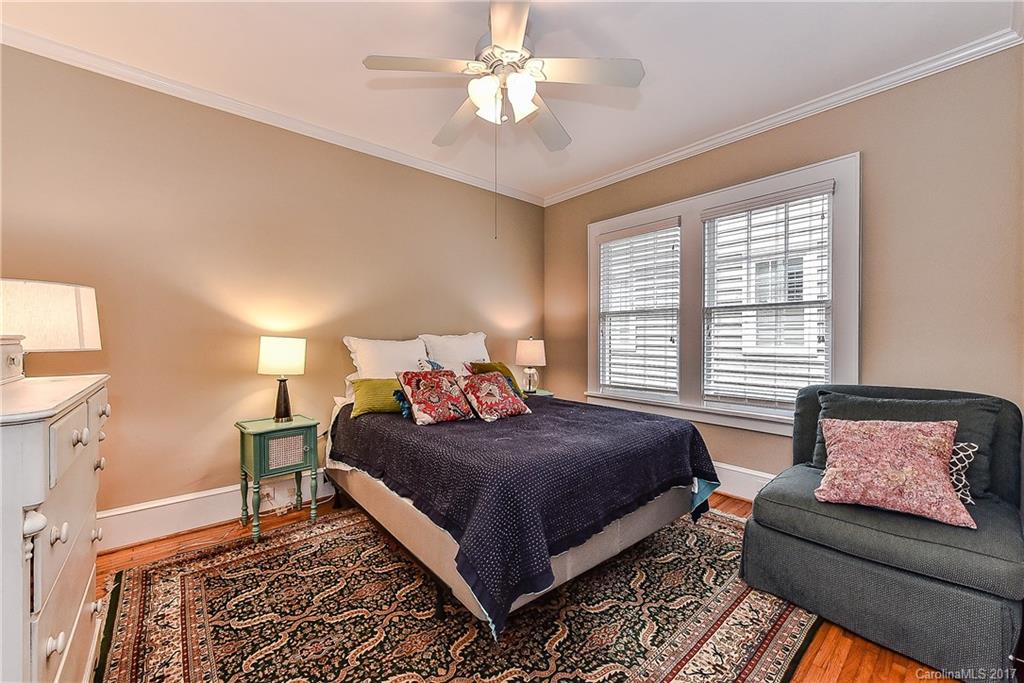 1837 Lombardy Circle Charlotte NC 28203