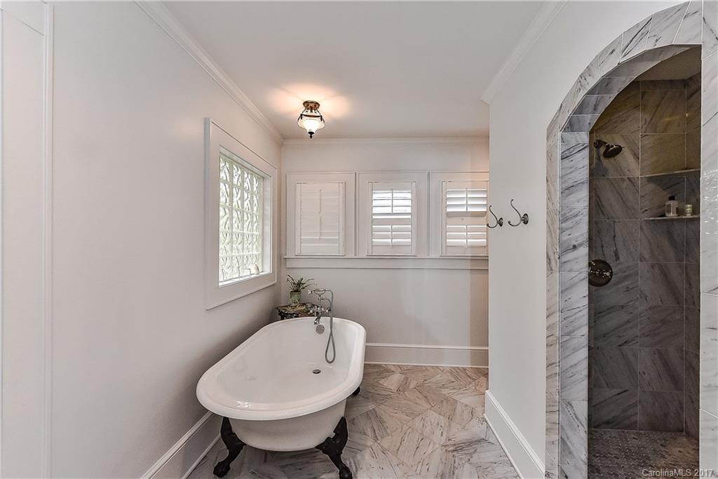 1837 Lombardy Circle Charlotte NC 28203