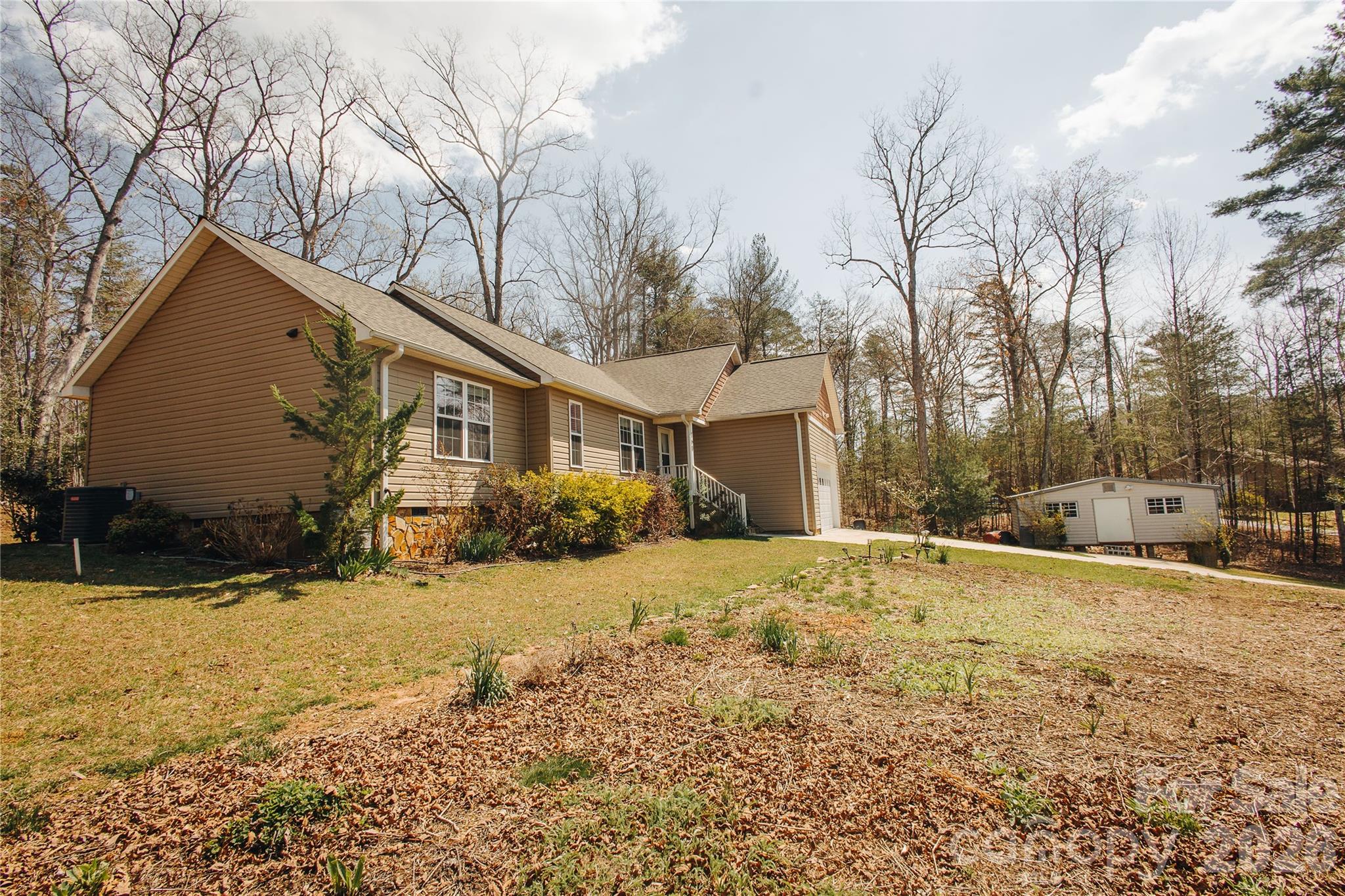 160 Winsome Forest Drive Nebo NC 28761