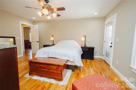 160 Winsome Forest Drive Nebo NC 28761