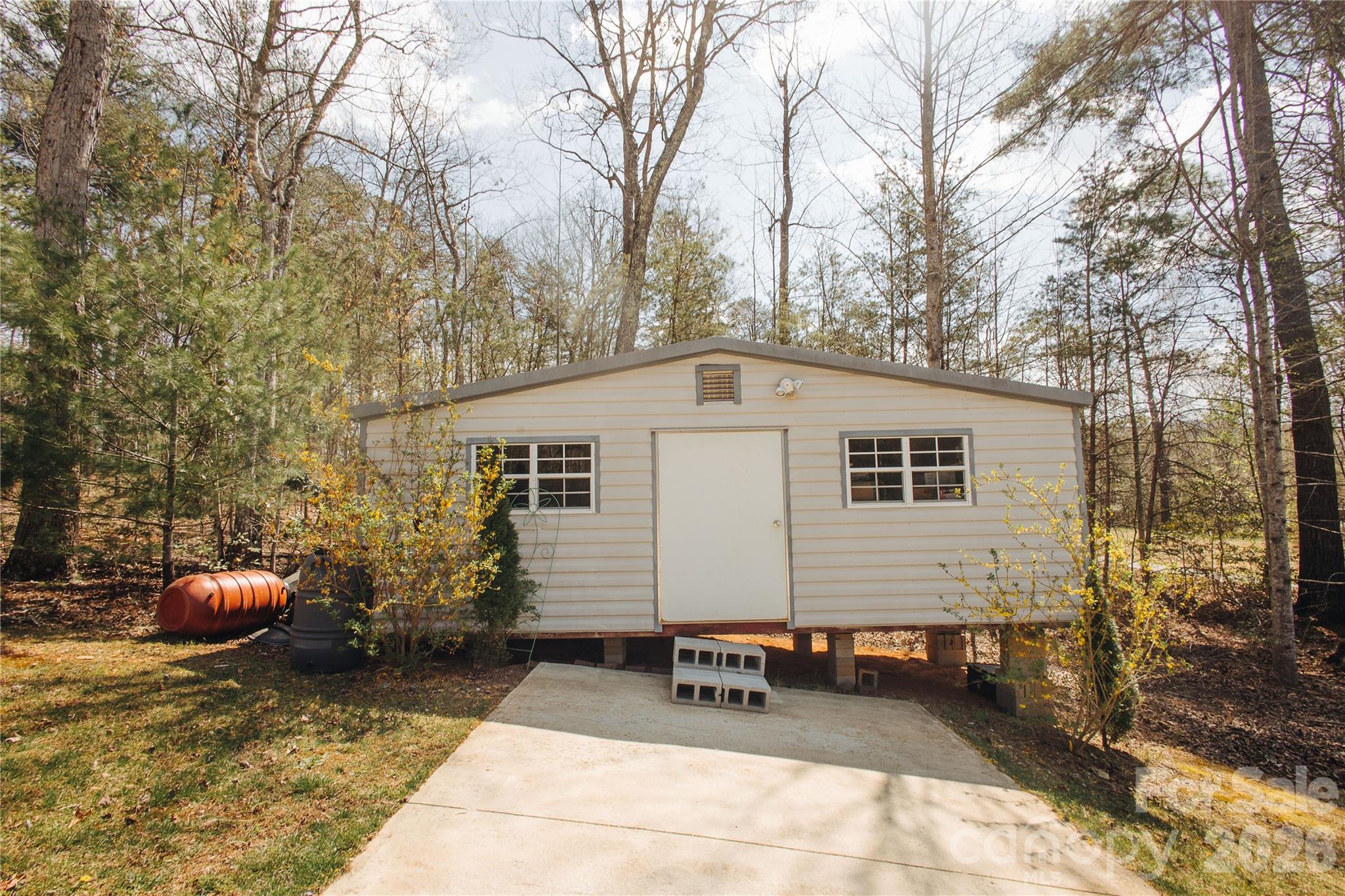 160 Winsome Forest Drive Nebo NC 28761