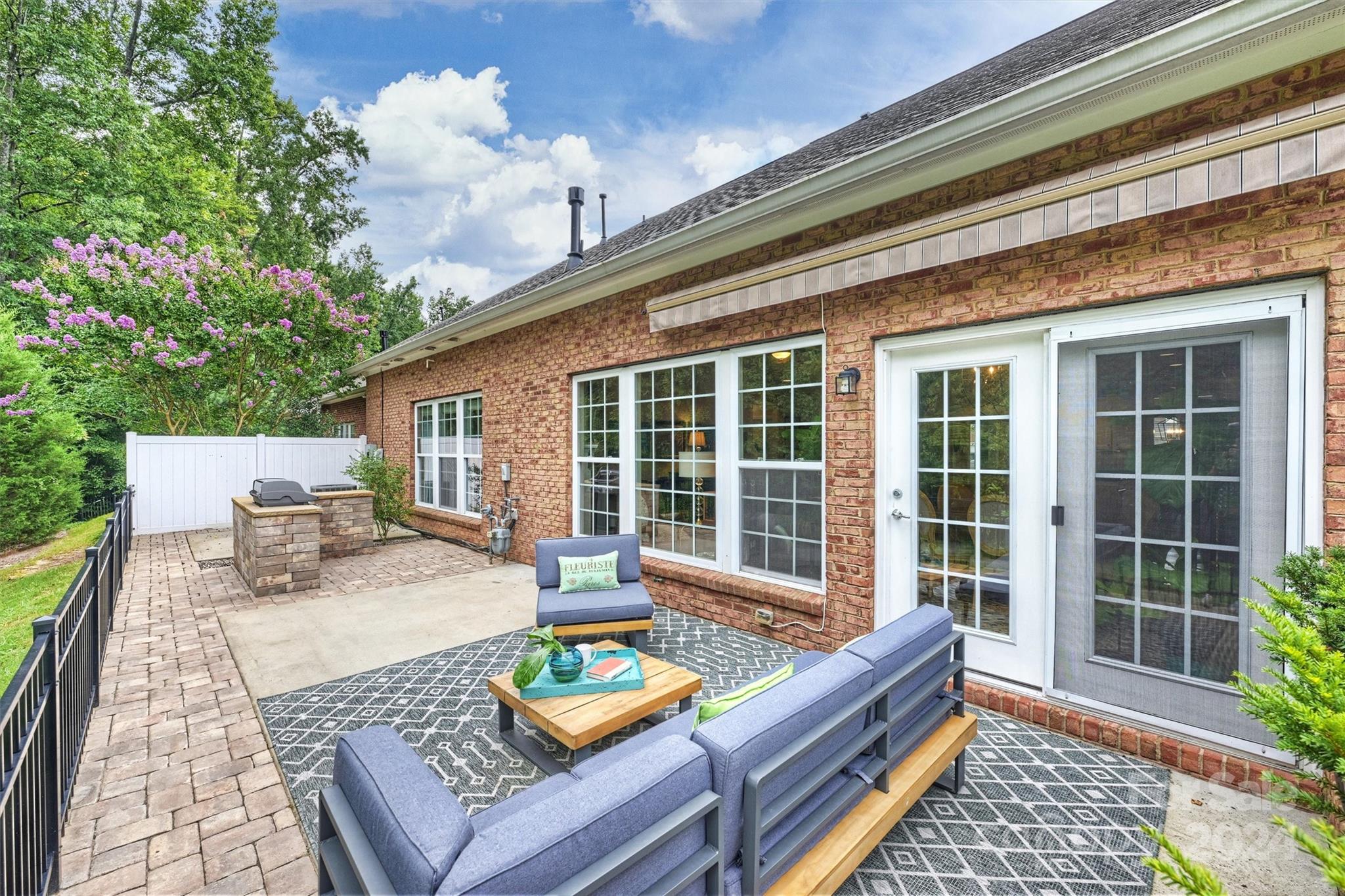 10219 Blairbeth Street Charlotte NC 28277