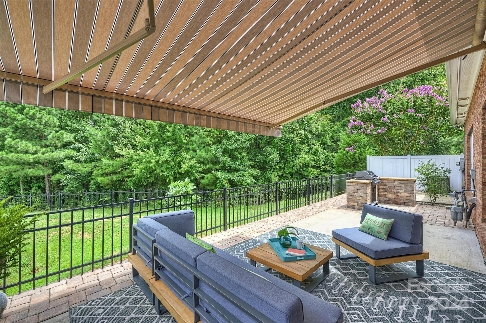 10219 Blairbeth Street Charlotte NC 28277