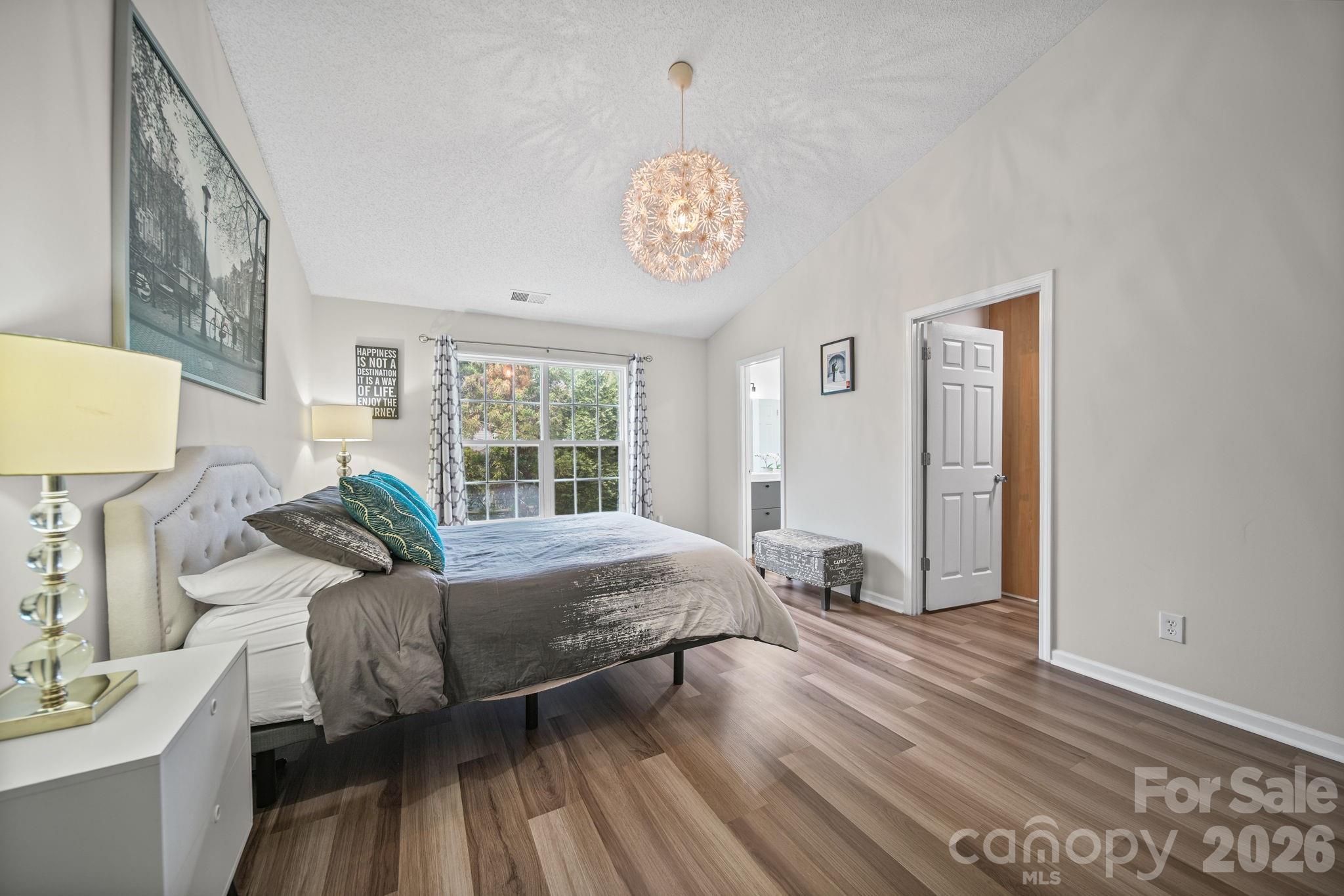 8409 Ewen Circle Charlotte NC 28269
