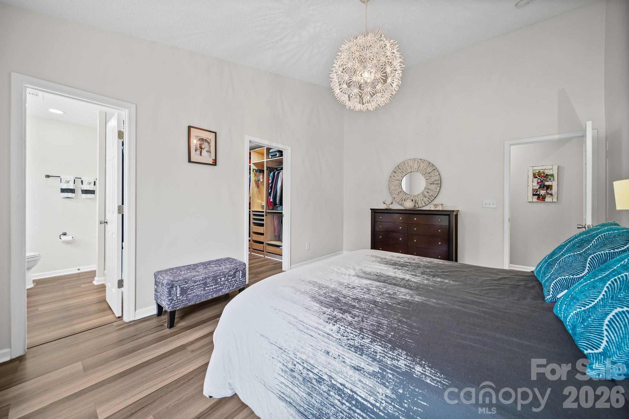 8409 Ewen Circle Charlotte NC 28269