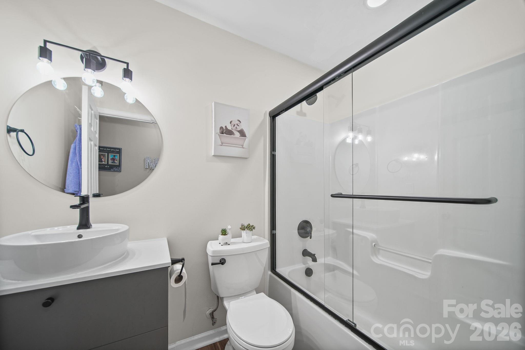 8409 Ewen Circle Charlotte NC 28269