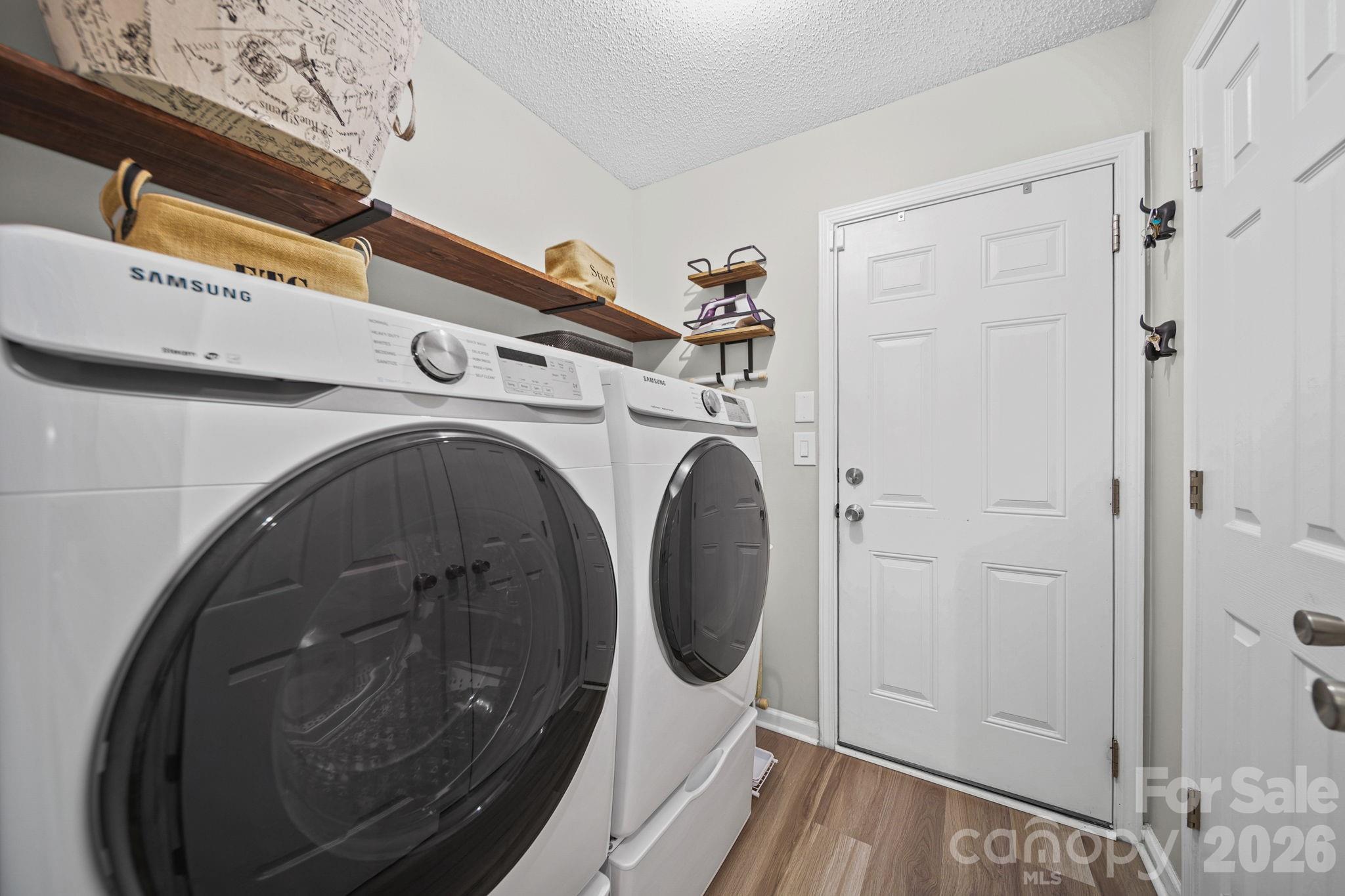 8409 Ewen Circle Charlotte NC 28269