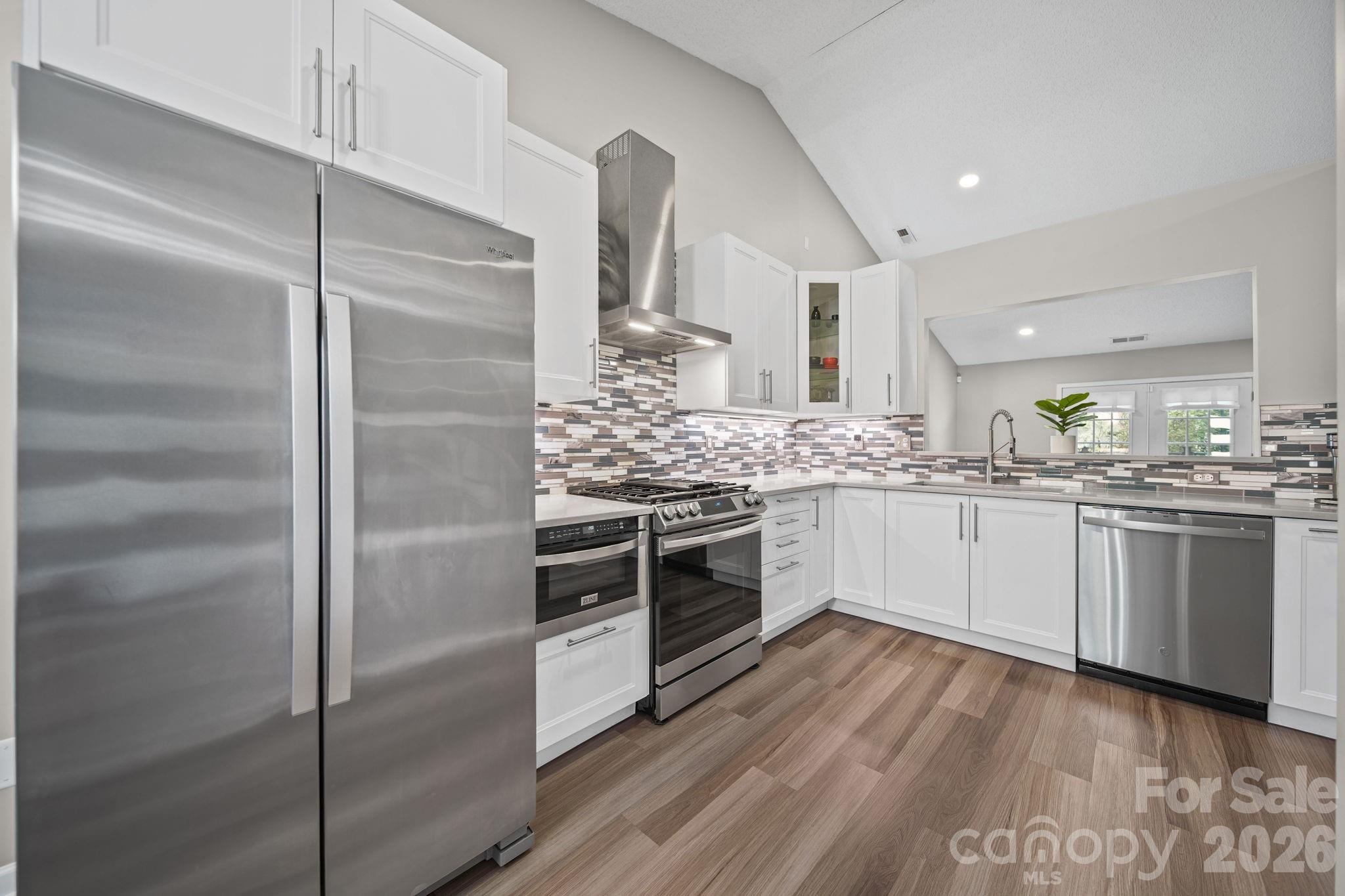 8409 Ewen Circle Charlotte NC 28269