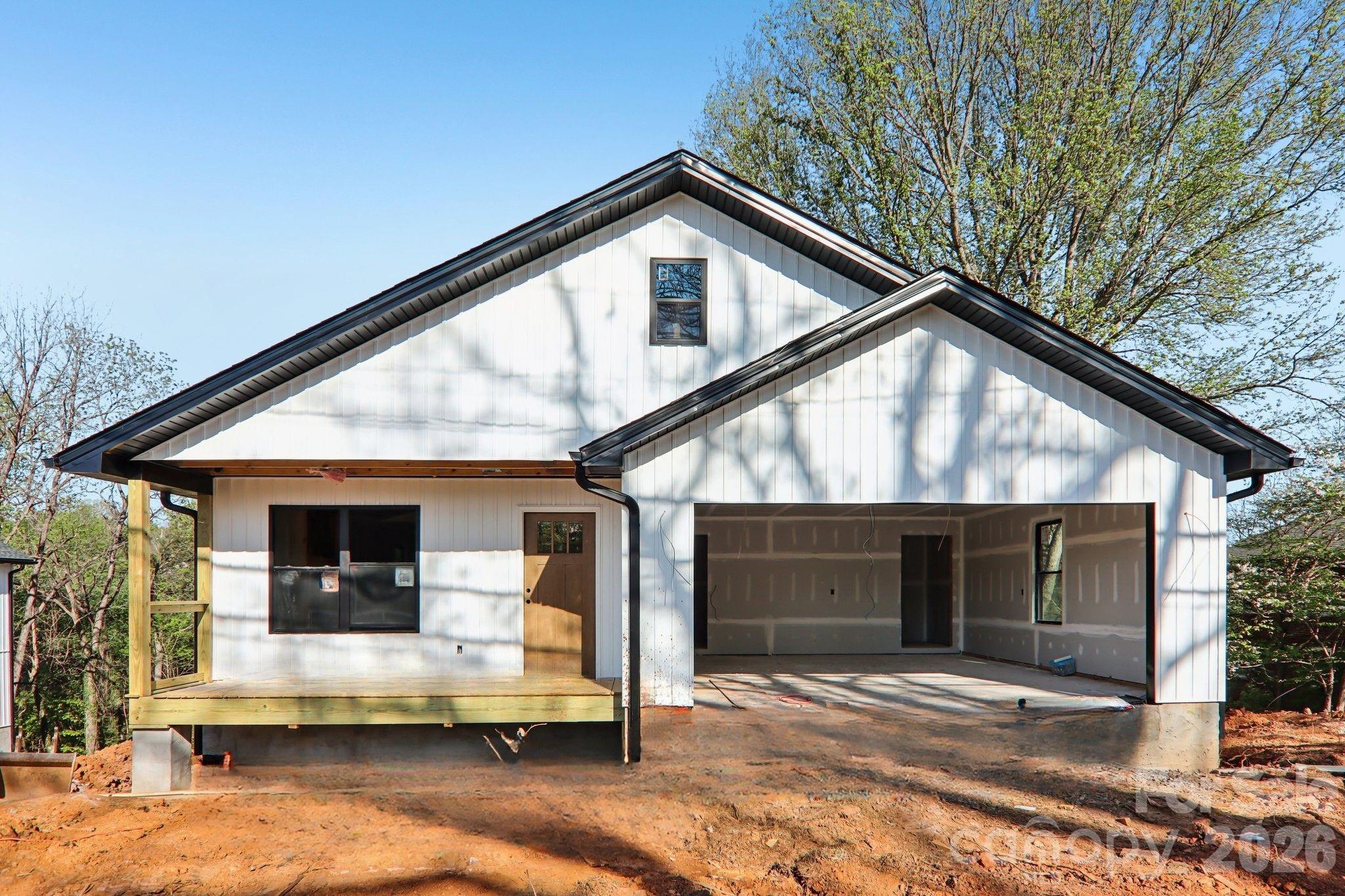 124 N Main Street Mars Hill NC 28754