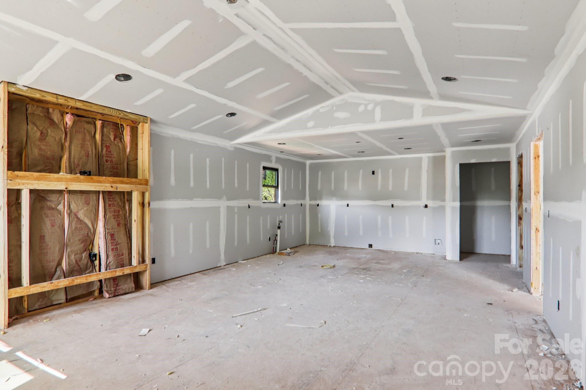 124 N Main Street Mars Hill NC 28754