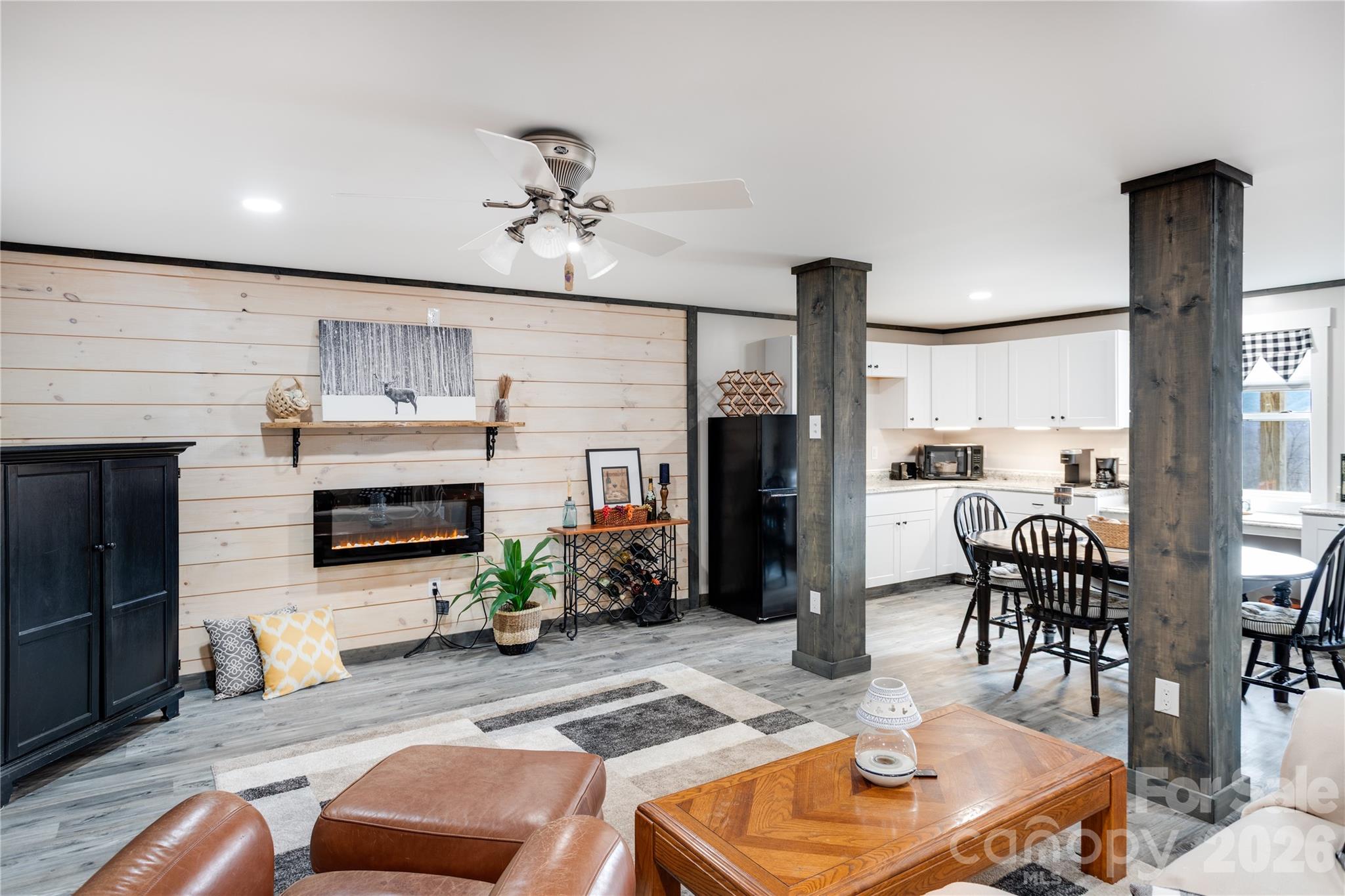 872 Mountainside Drive Waynesville NC 28786