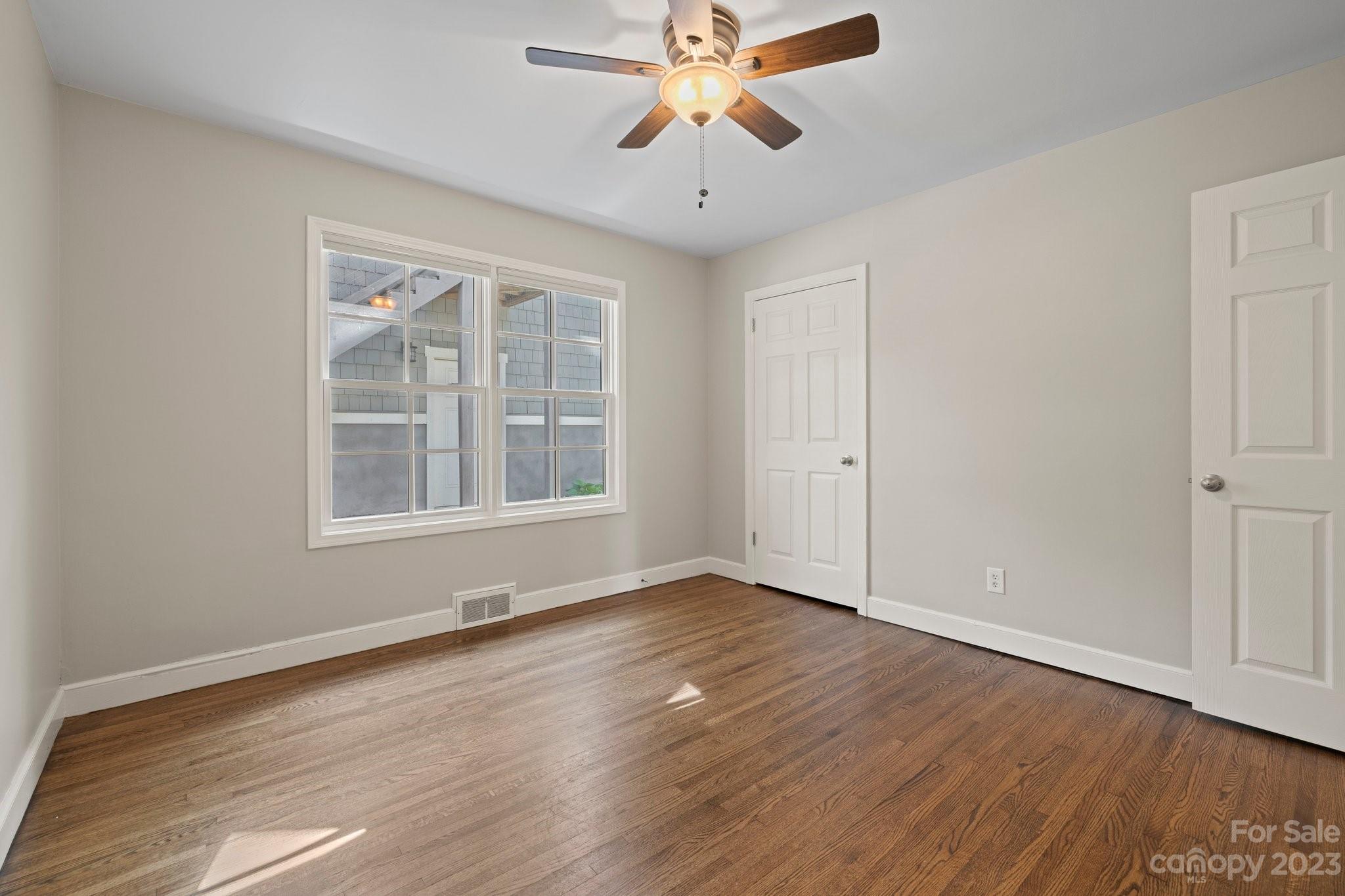 19 Albemarle Road Asheville NC 28801